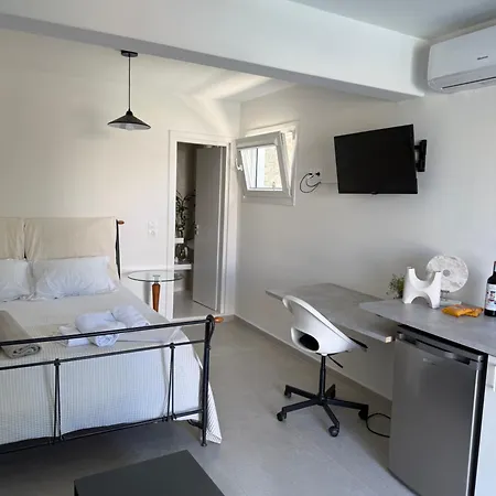 Minimal Cream Pool-front In Apartment *