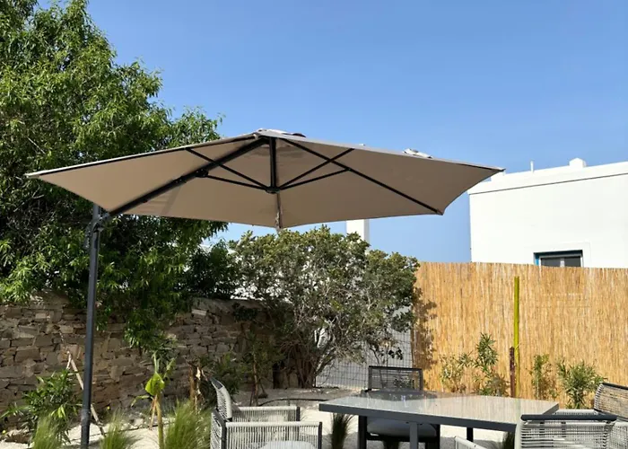 アパート Minimal Cream Pool-front In