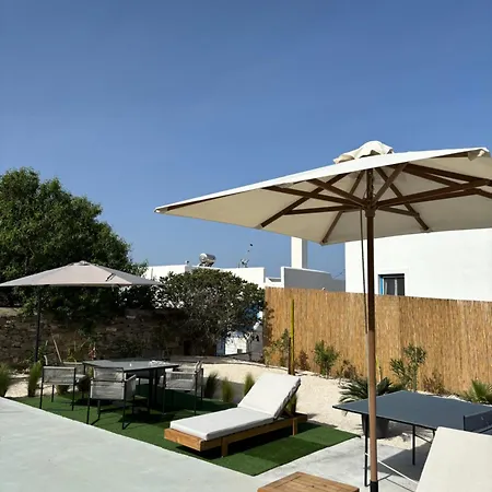 Minimal Cream Pool-front In *